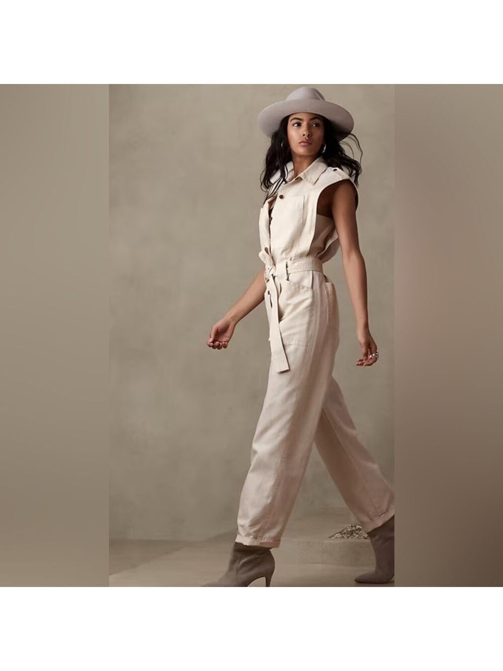 Banana Republic Casual Linen-Blend Utility Safari Sleeveless Jumpsuit Coveralls